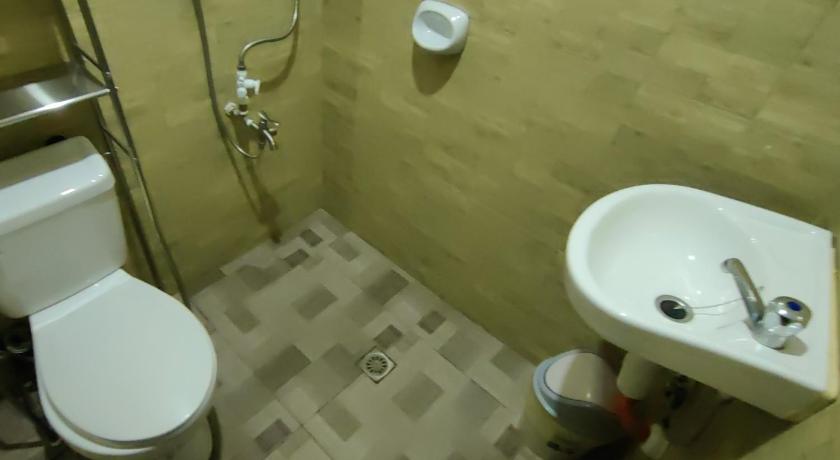 Inn Ka Kay Mame - image 22