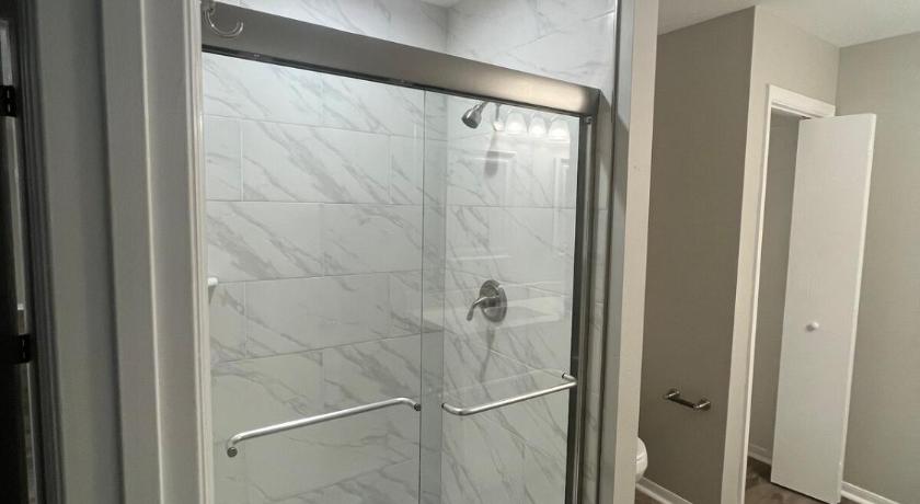 더 빌리지스 (FL) Get cozy in this Renovated home by the Villages 4성급 숙소 수영장