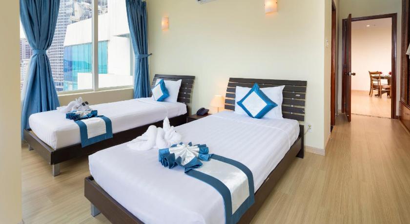 Image of Two-Bedroom Apartment with Sea View 11