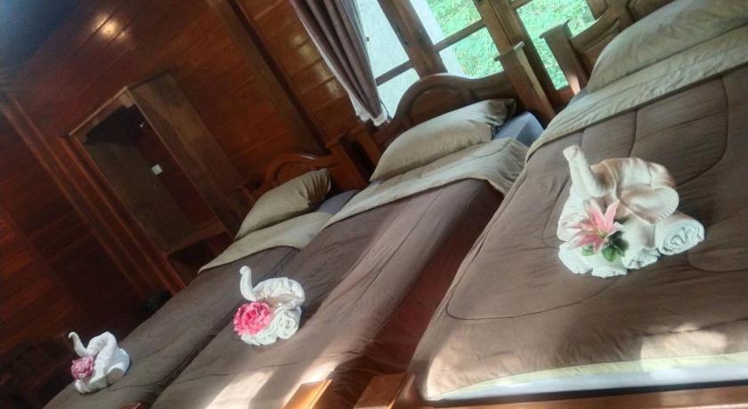 Image of Standard Triple Room 6