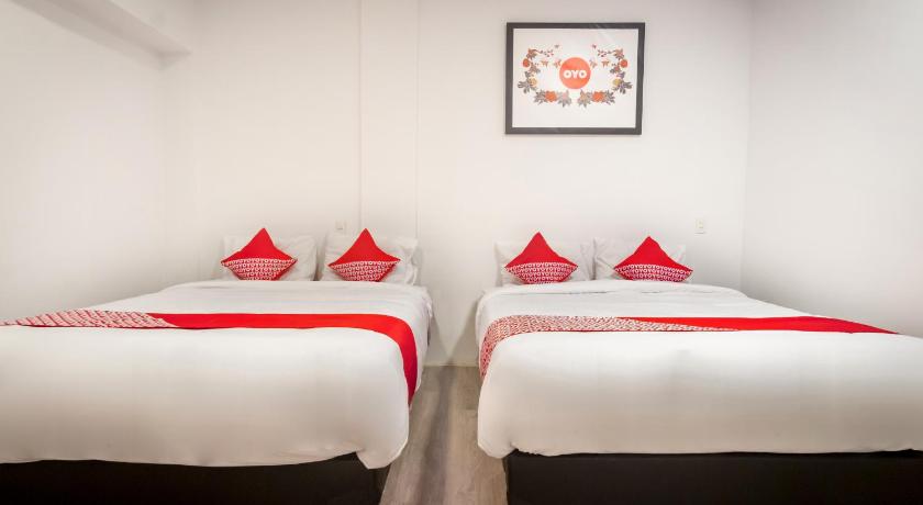 Dancenter Metropolitan Homestay Near Komplek Asia Megamas Medan - image 30