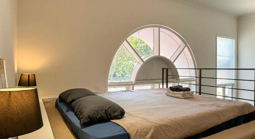 호치민 제우스 리빙 - 룸 인 빌라 언 푸 (Zeus Living - Room in Villa An Phu) 3성급 호텔 스위트룸