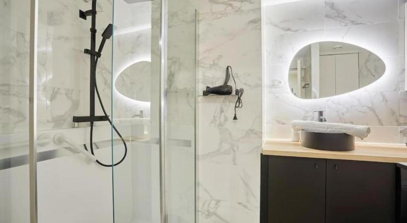 Cosy & new apartment Le Marais/Place des Vosges - image 6