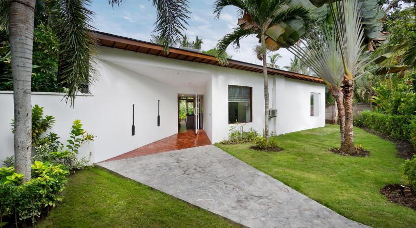 Image of One-Bedroom Villa 1