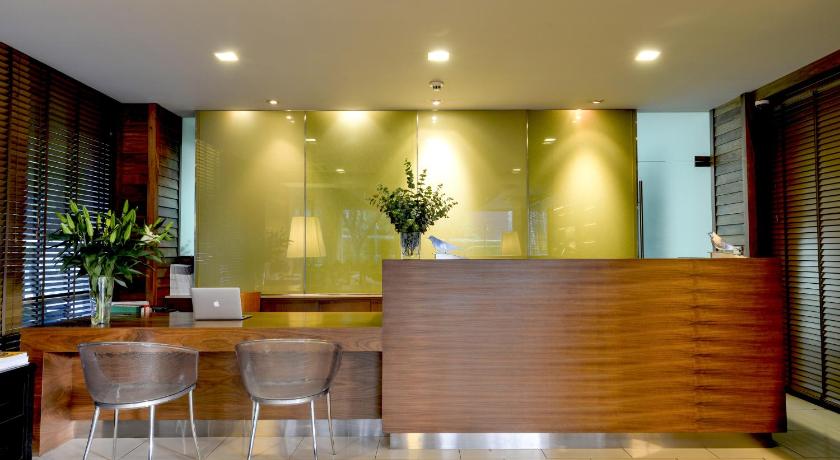 バンコク The Park Nine Hotel Srinakarin  4つ星 ホテル 眺望