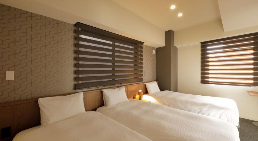 Kyoto Smart Place Inn Kyoto Shijo Horikawa 3-Star Hotel pool