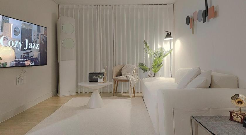 キョンジュ Gyeongju Chuihyang Stay 4つ星 宿泊施設 プール