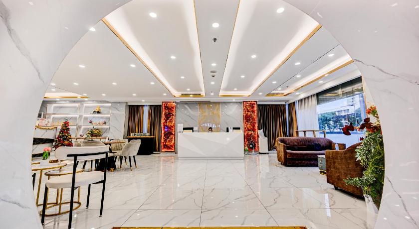 Dancenter Bangkok Travellers Hotel - image 4