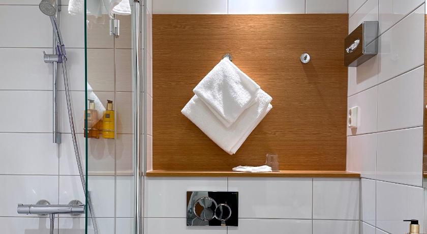 Image of Single Room 13