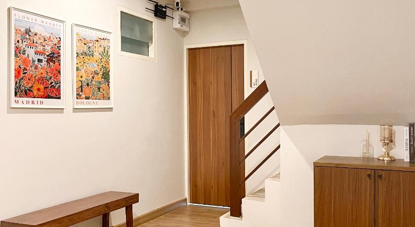 촌부리 Hidden Room Bangsaen 3つ星 ホテル 客室