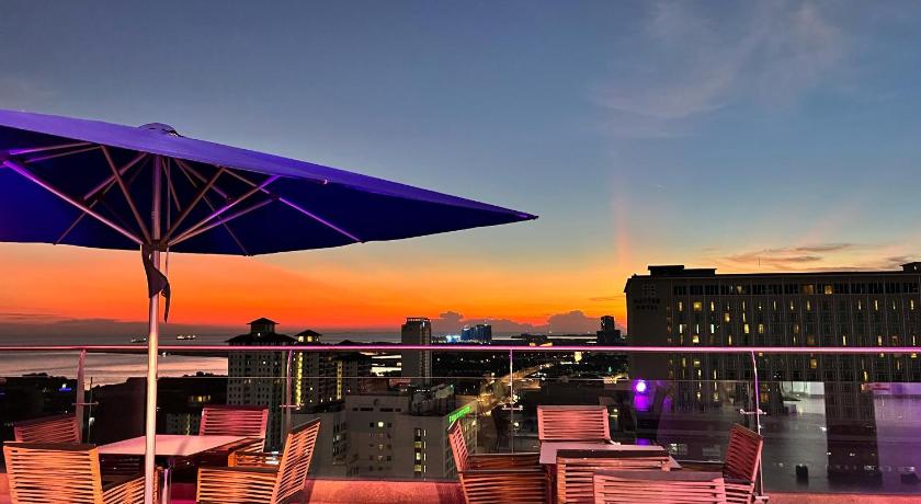 マラッカ ASIA MELAKA HOTEL managed by The Straits Hotel & Suites 4つ星 ホテル レストラン