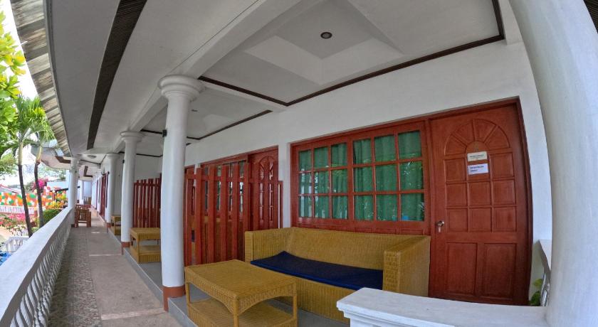 セブ The Lighthouse Resort 2つ星 ホテル 眺望