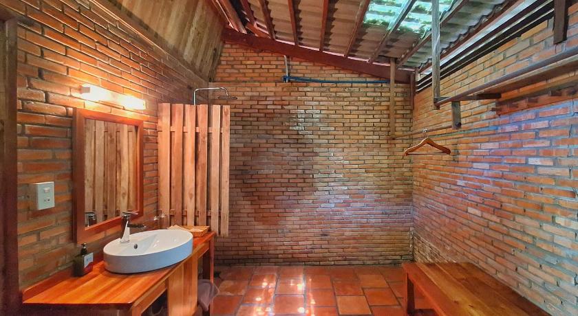 Image of Deluxe Bungalow with Sea View 6