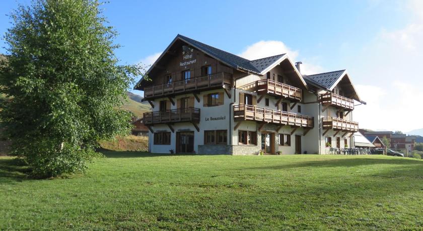 Chalet-Hotel Le Beausoleil, The Originals Relais (Hotel-Chalet de Tradition)