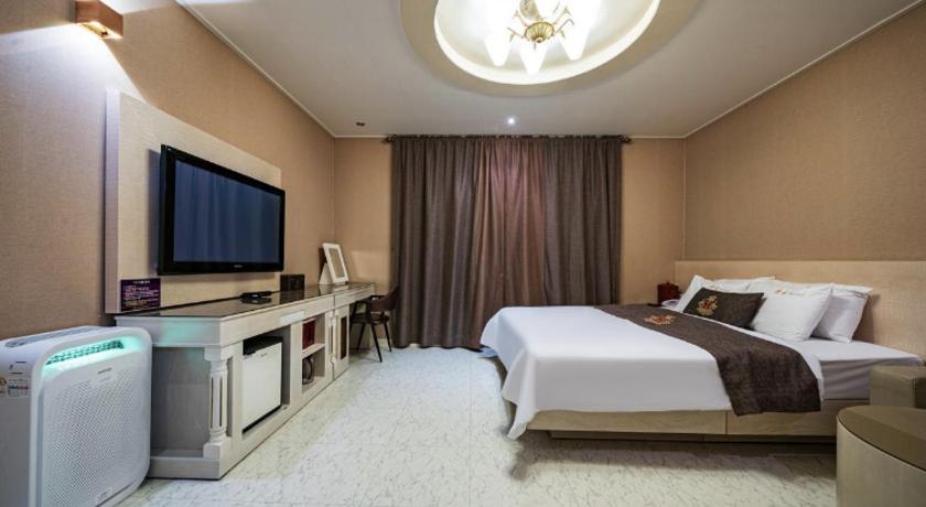 光州 S Hotel Sangmu 酒店 景观