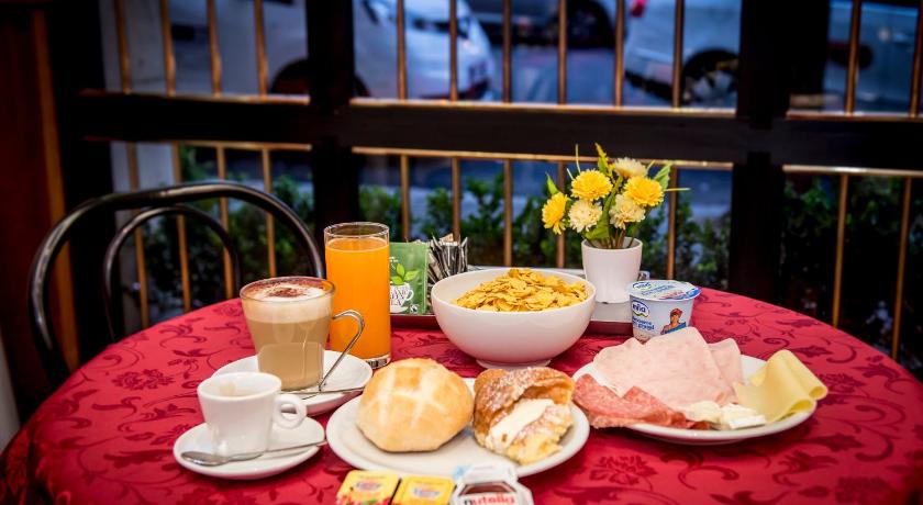 Rome Emmaus Hotel 3-Star Hotel lobby