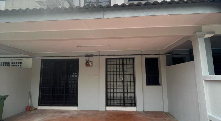 Ipoh Teratai Bunda Homestay @Lost World Tambun 2-Star Guesthouse lobby