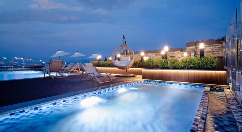 ソウル SR Hotel Seoul Magok 3つ星 ホテル ロビー