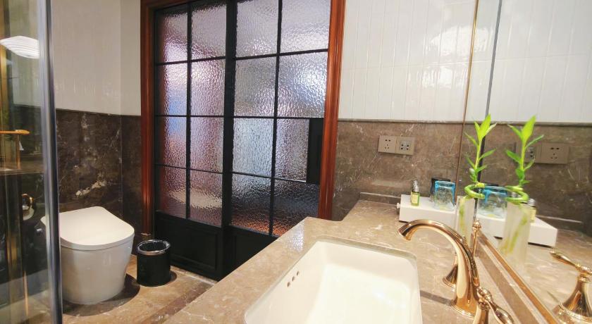 Image of Twin Room with Garden View 7