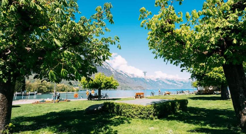 Lakeside Barn Apartment near Interlaken