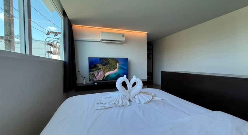 Image of Double Room with Private Bathroom 10