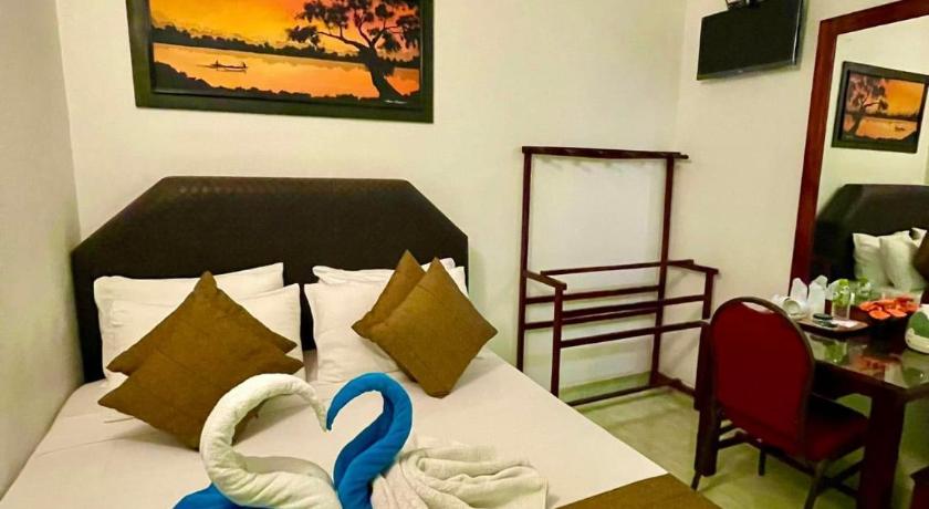 Thilaka City Hotel - image 13