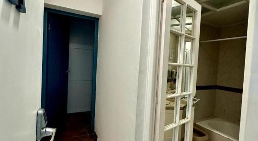 Image of Bunk Bed in Mixed Dormitory Room 7