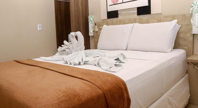 Image of Luxury Double Room with Sea View 9