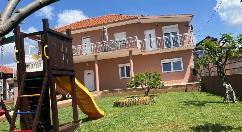 Apartmani Dubravka