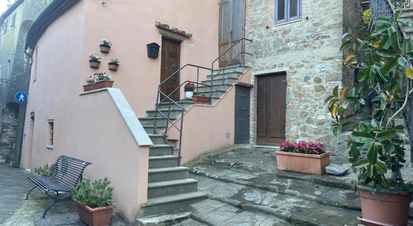 Pietre Antiche St John