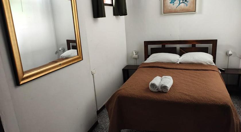 Image of Single Room with Private Bathroom 1