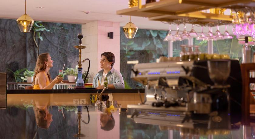 J4 Hotels Legian - image 37