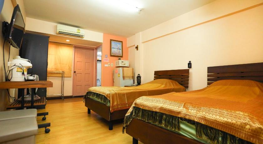 バンコク PJR Chateau 3つ星 ホテル 客室