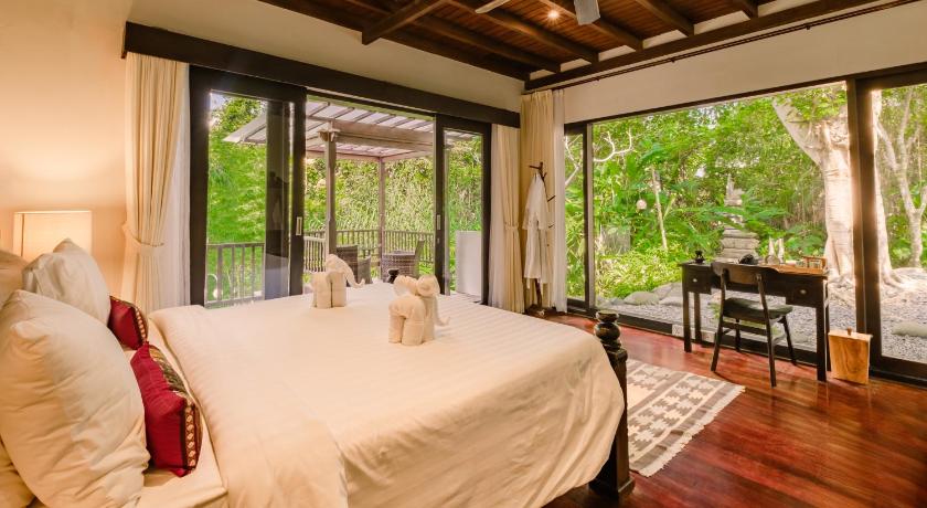 Bali BeingSattvaa Luxury Ubud 4-Star Hotel restaurant