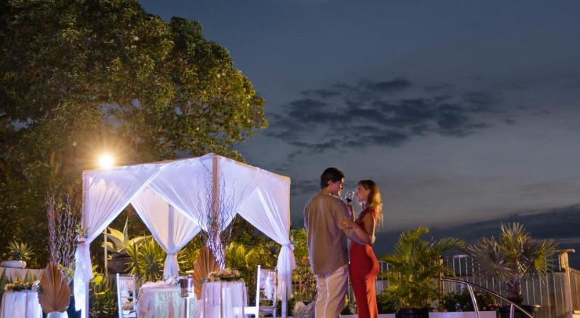 J4 Hotels Legian - image 42
