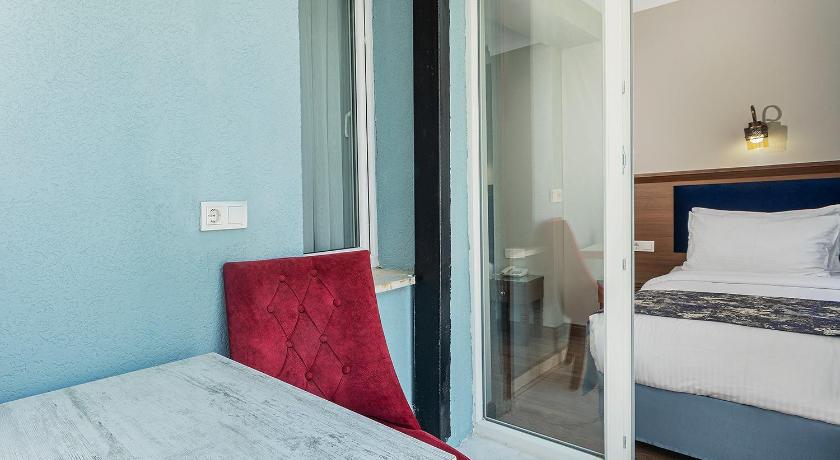 Image of Triple Room 11