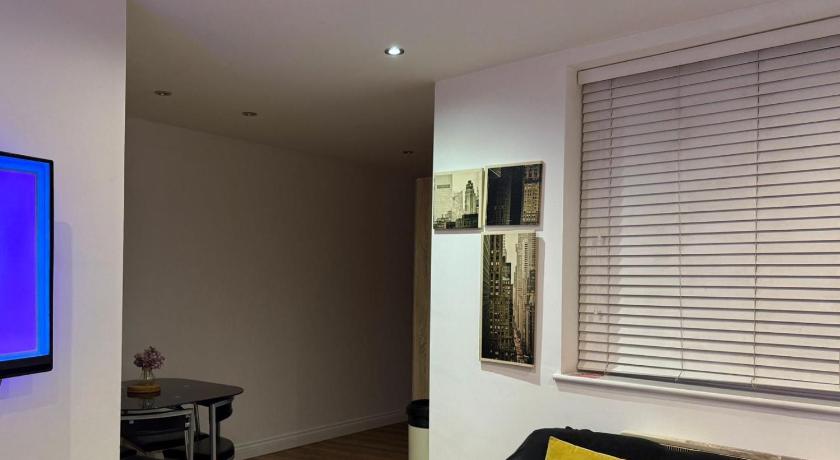 Image of Two-Bedroom Apartment 16