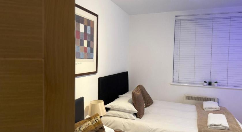 Image of Two-Bedroom Apartment 13