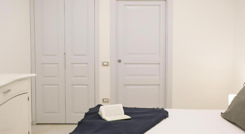 Image of Apartment 16