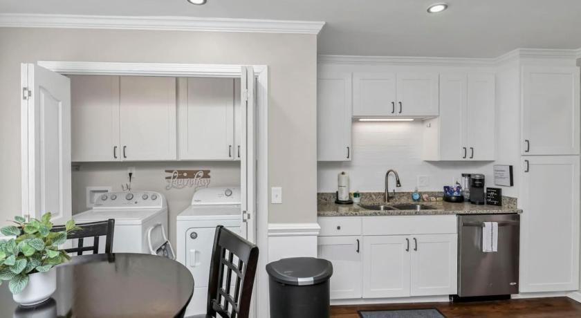 렉싱턴 (SC) Winds of Lexington Sleeps 8 4성급 숙소 스위트룸