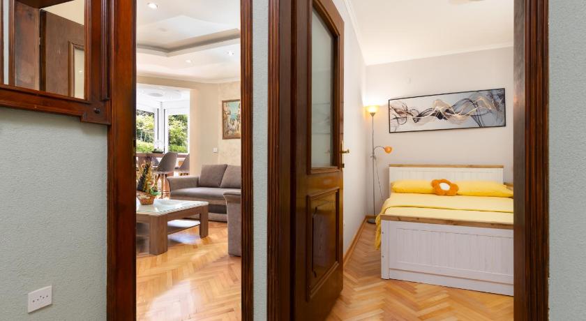 Image of Standard Apartment 15