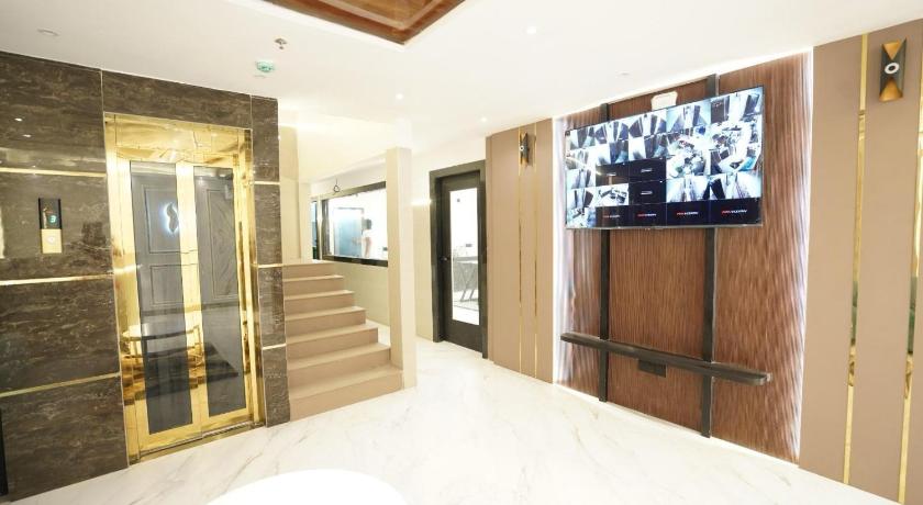 Hotel Lancaster - image 7