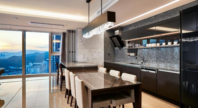 プサン NewCZ LCT Residence 4つ星 ホテル 眺望