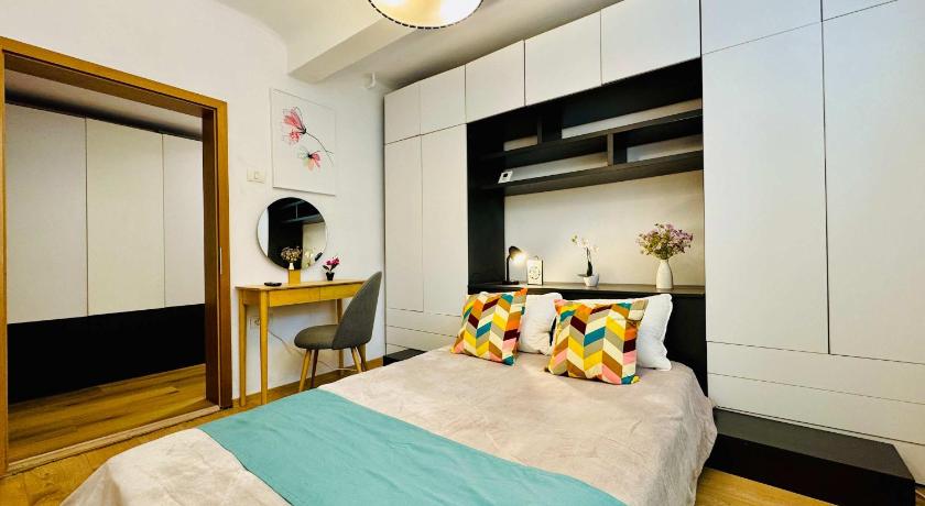 티미쇼아라 Joy City Stay Nemoianu 8D 4성급 싱글룸 스위트룸