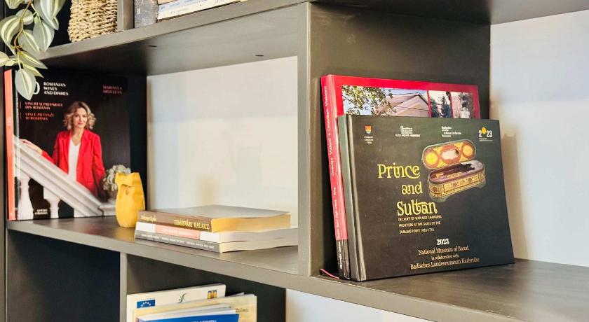 티미쇼아라 Joy City Stay Nemoianu 8D 4성급 싱글룸 스위트룸