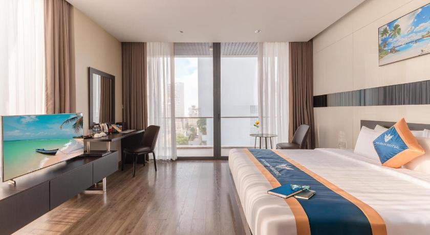 Image of Senior Deluxe City View with Balcony - Double/Twin 0