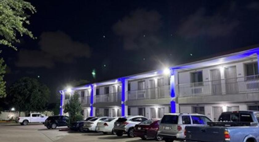 휴스턴 (TX) Luxury inn 4성급 숙소 외관