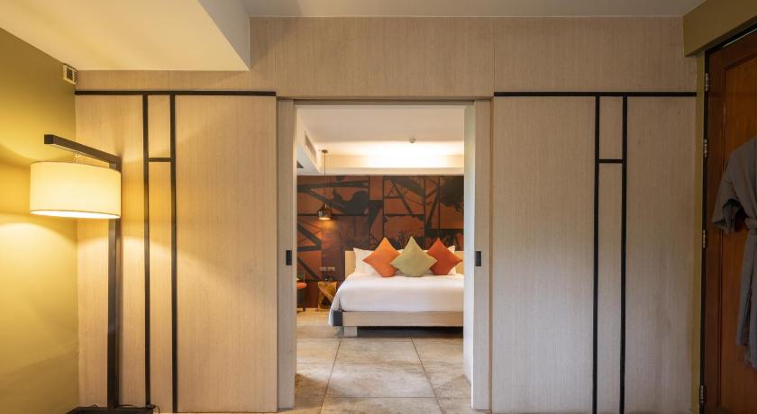 รูปของริเวอร์ไซด์ สวีท มีอ่างอาบน้ำ (Riverside Suite with Bathtub) 1