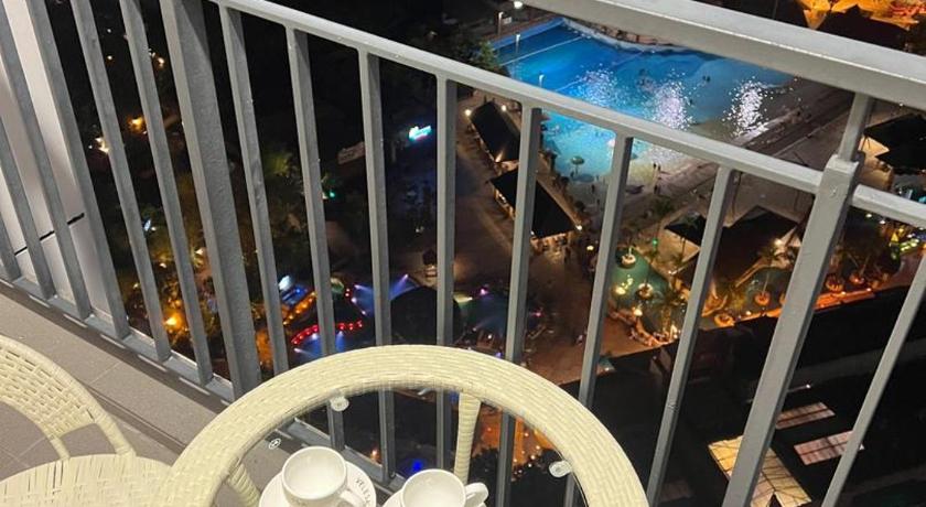 Ipoh Sunway Onsen 4-6pax 2-Star Single Room restaurant