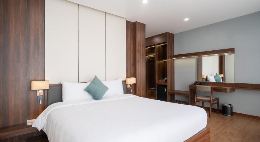Image of Deluxe Suite 1